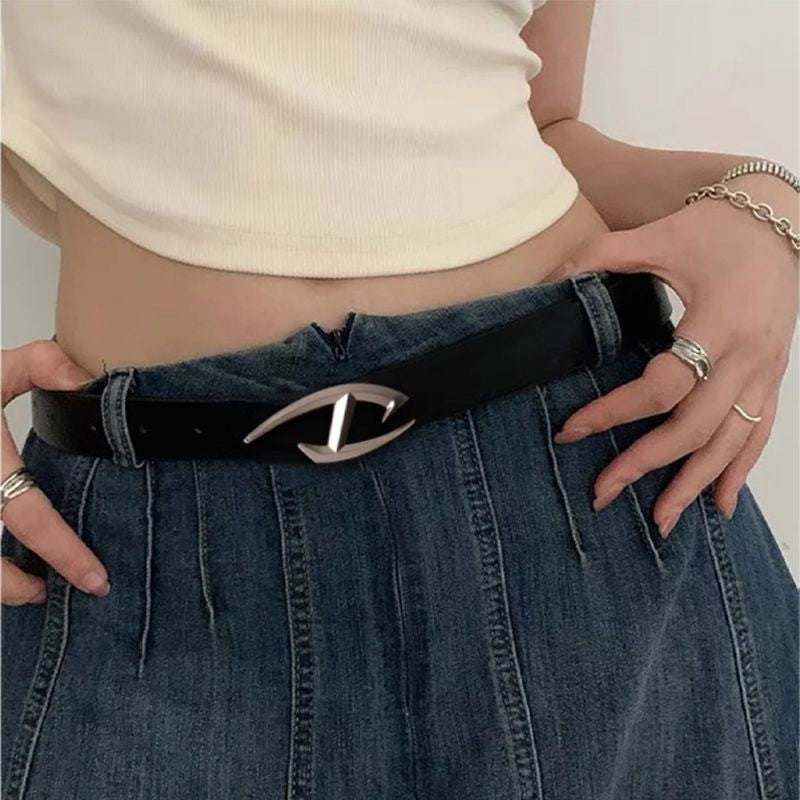 Zara Niche Irregular Punk Belt with Retro Metal Snap